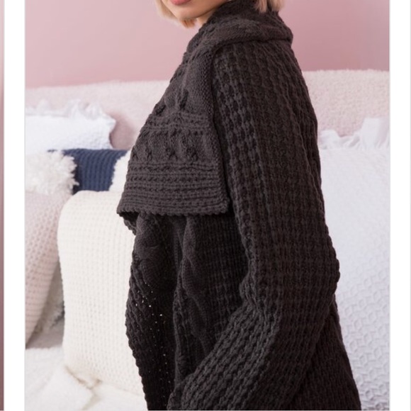LAST 2! “FELICITY” Chunky Charcoal Knit Cardi - Picture 3 of 3